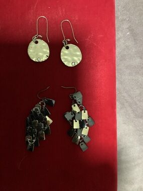 Hammered Gold Disc Drop Earrings w/ Rhinestone Accent & Gunmetal & Gold Earrings